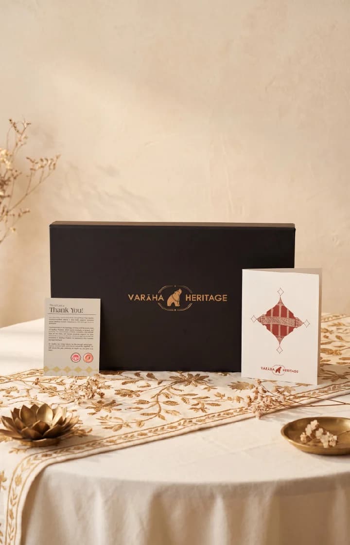 The Sanchi Torana Gateway Miniature arrives in a premium black gift box, accompanied by a thank you note and informational card.